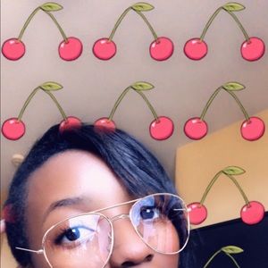 Meet your Posher, Essence